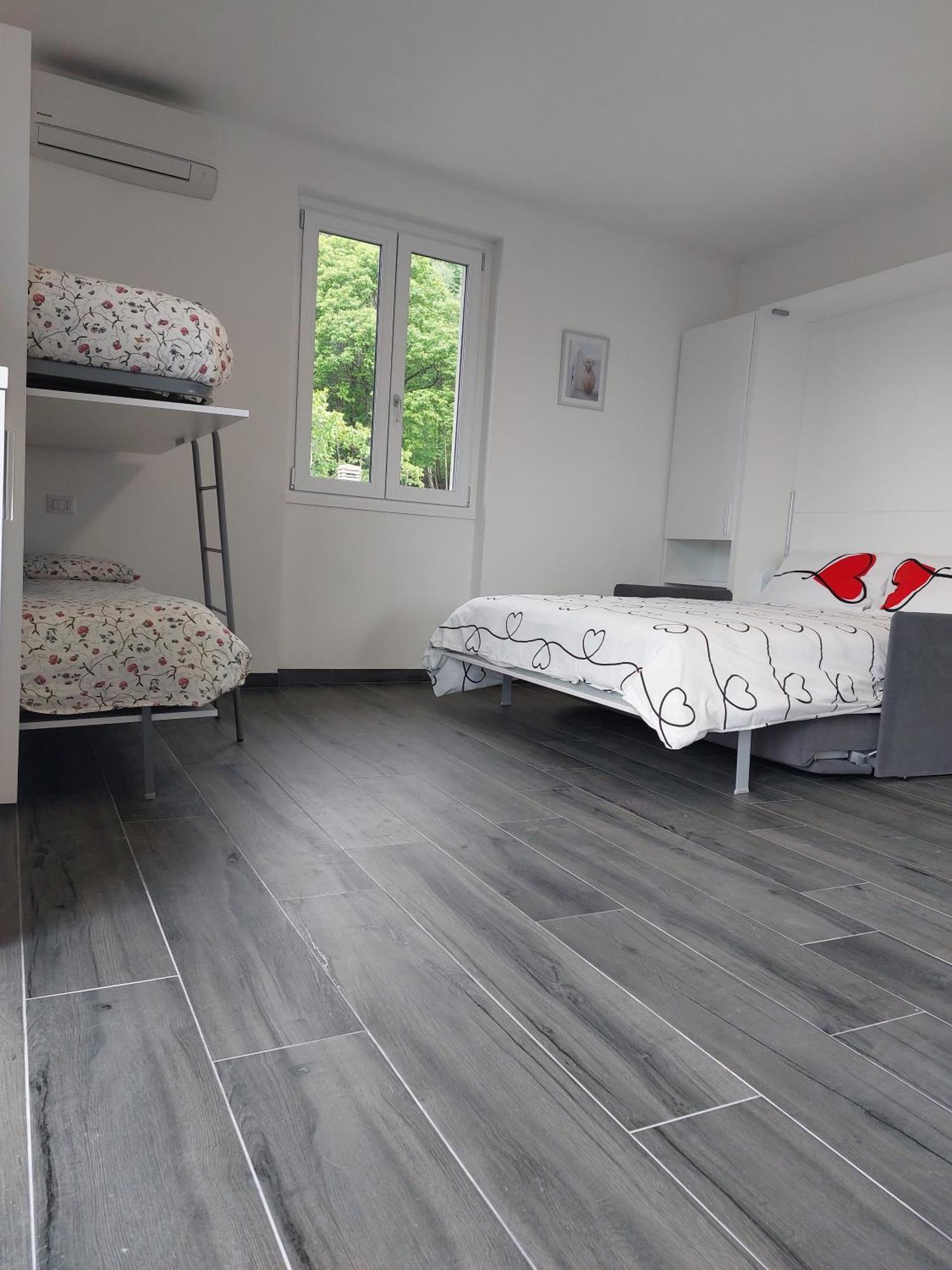 Agriturismo Piccolo Paradiso Pianello Del Lario Екстер'єр фото