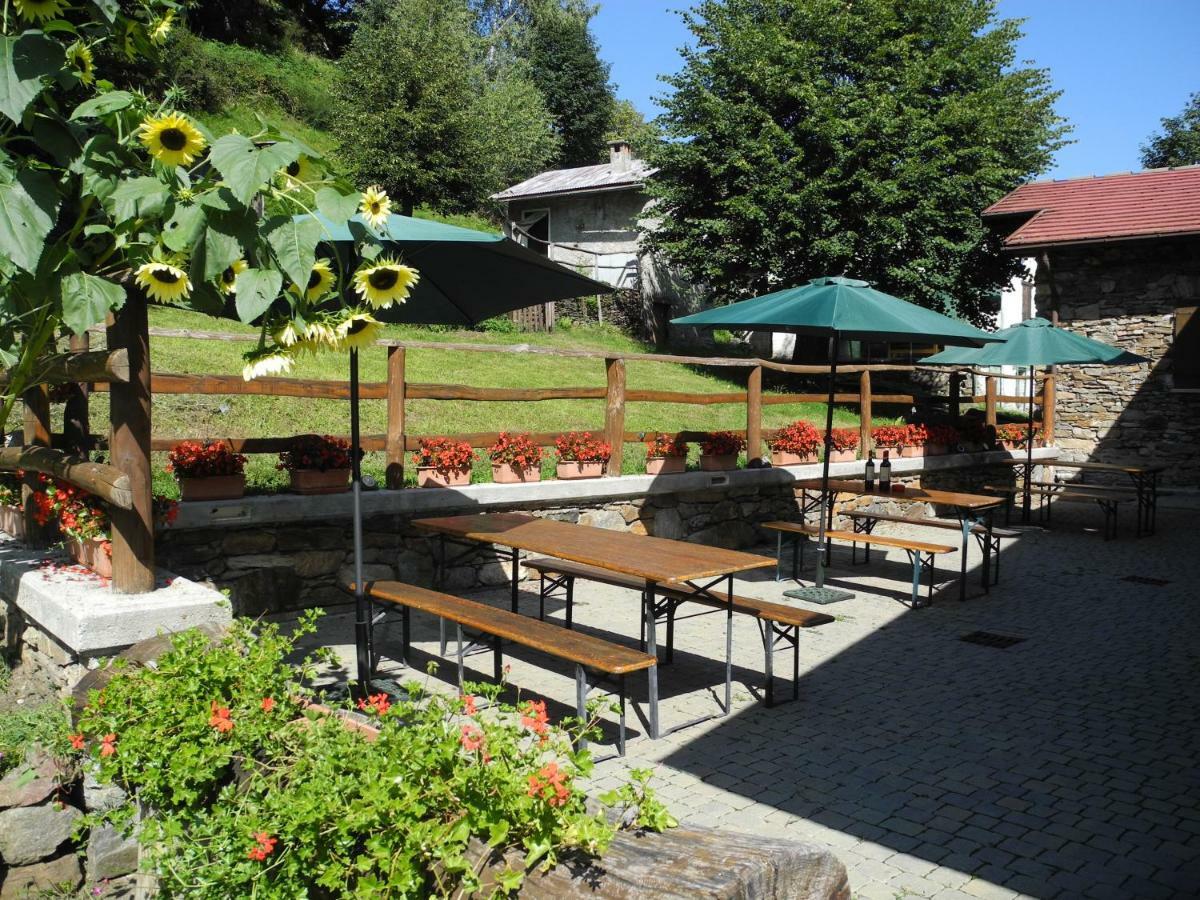Agriturismo Piccolo Paradiso Pianello Del Lario Екстер'єр фото