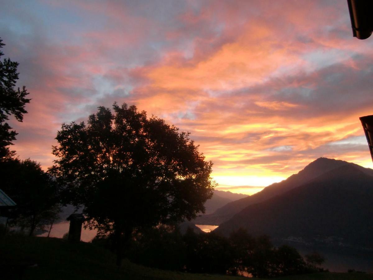 Agriturismo Piccolo Paradiso Pianello Del Lario Екстер'єр фото