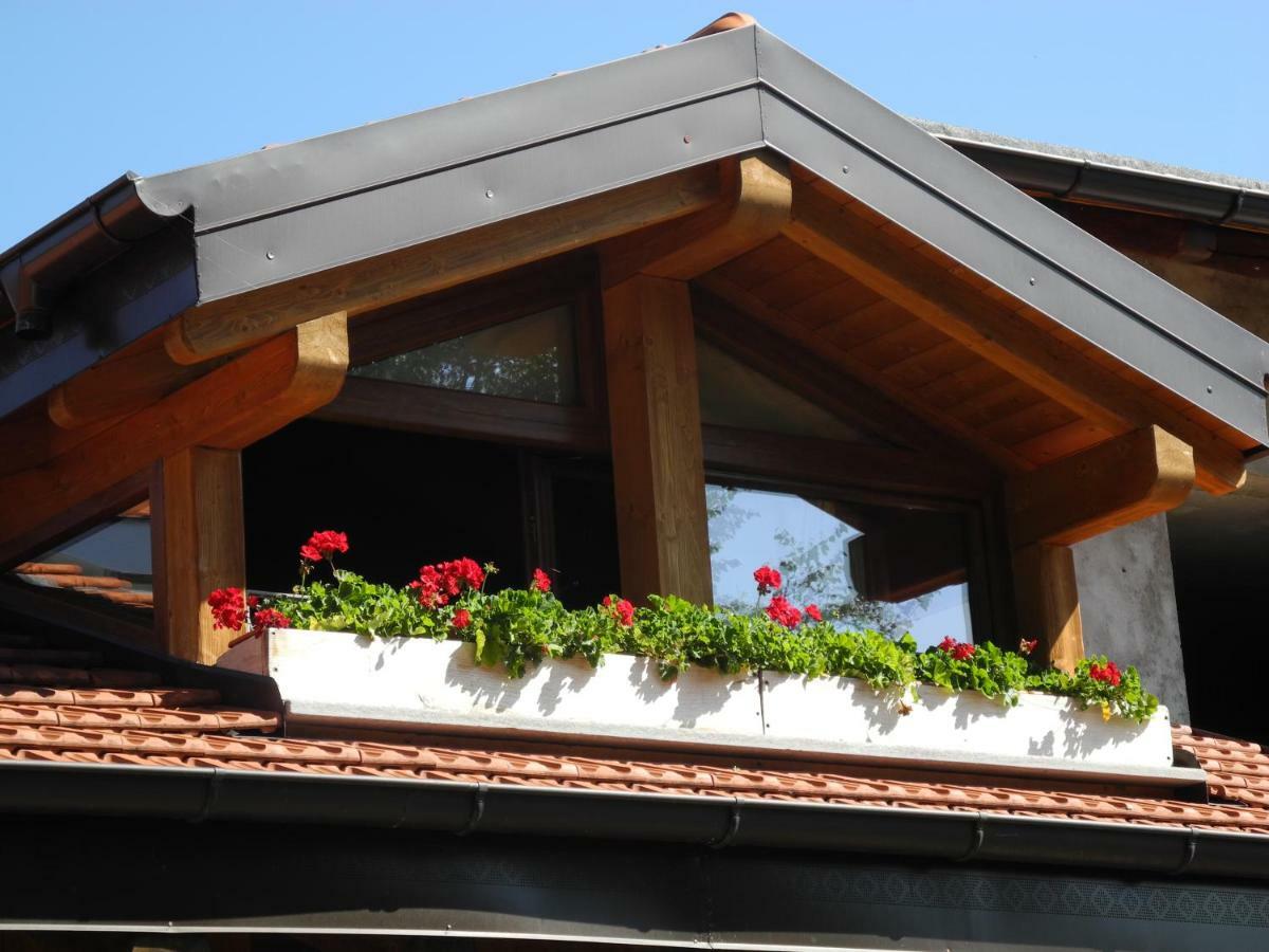 Agriturismo Piccolo Paradiso Pianello Del Lario Екстер'єр фото
